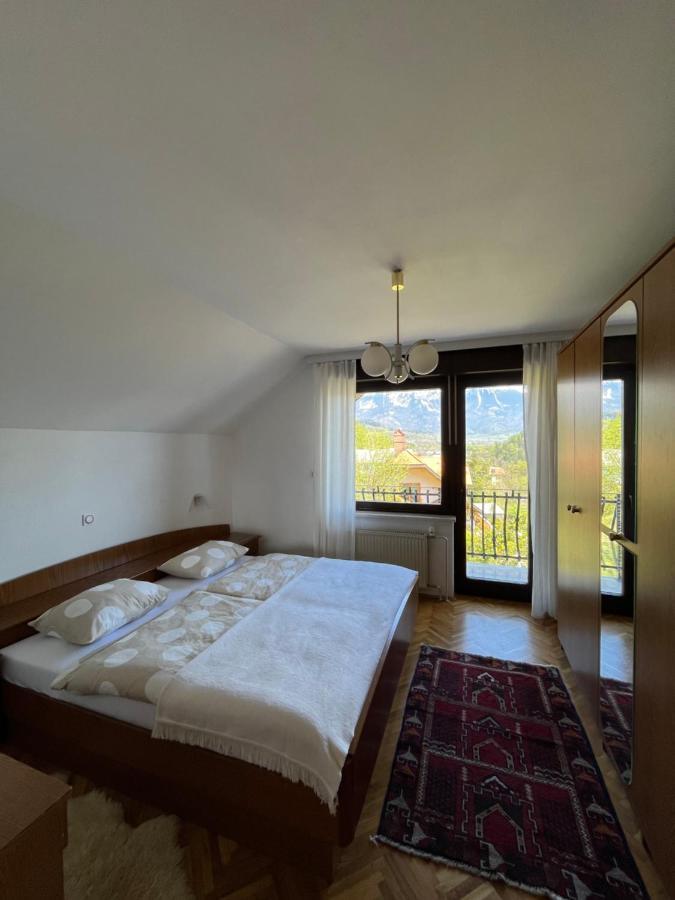 Lakeview Guesthouse & Chalet بليد المظهر الخارجي الصورة