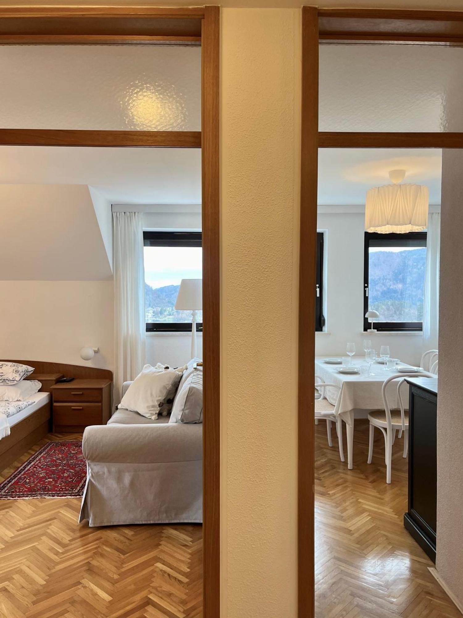 Lakeview Guesthouse & Chalet بليد الغرفة الصورة