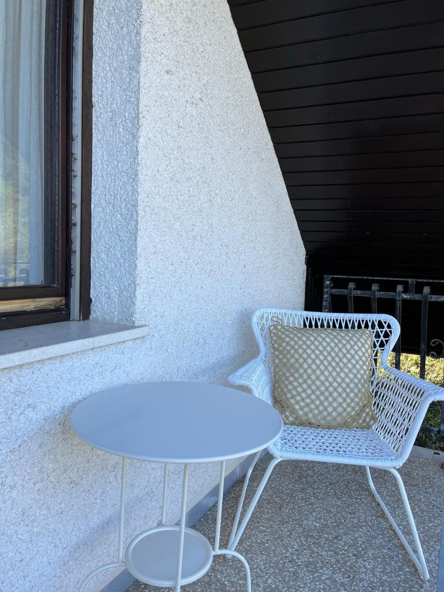 Lakeview Guesthouse & Chalet بليد الغرفة الصورة